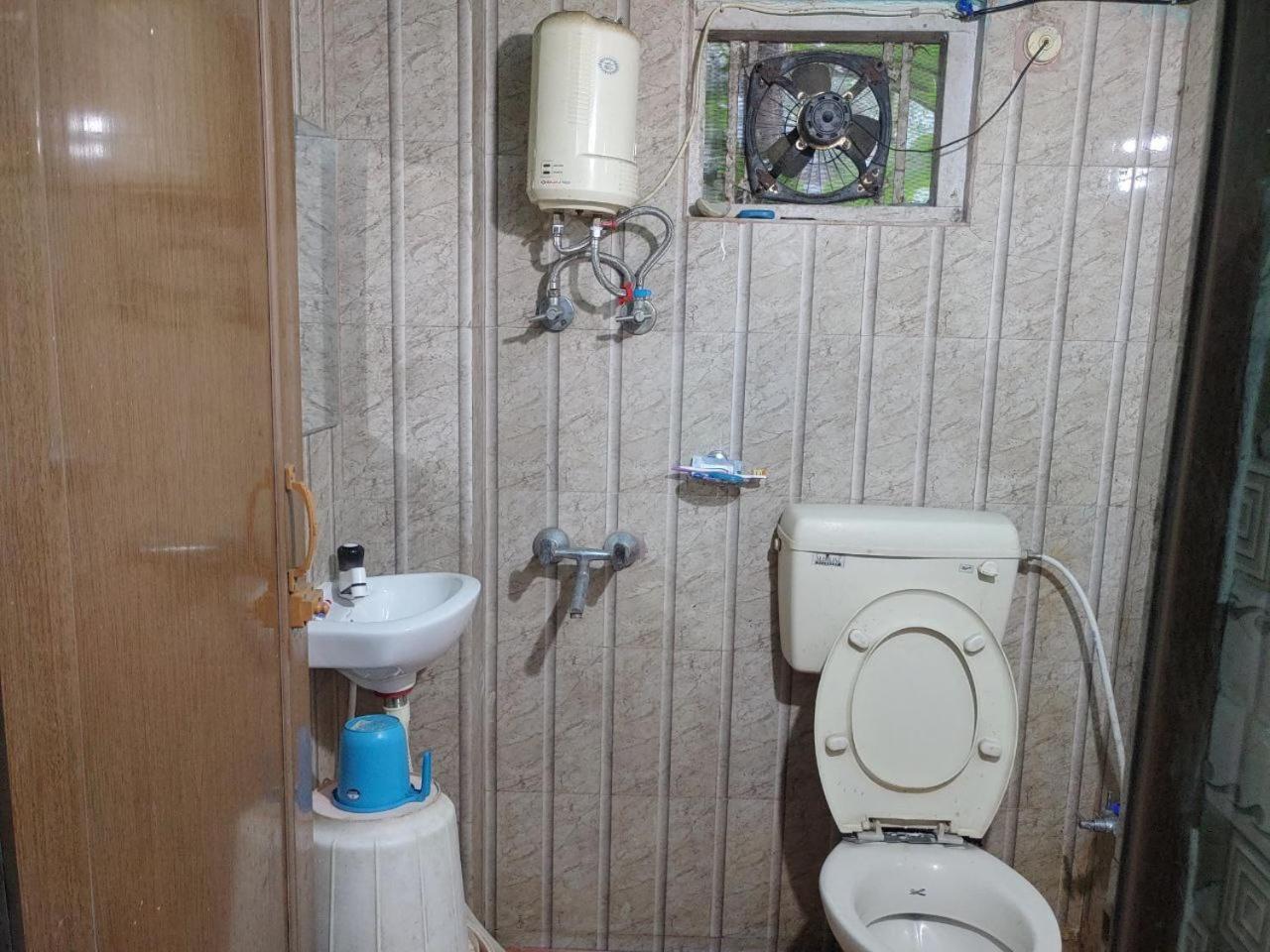 Comfort Inn Kamakhya Jn 구와하티 외부 사진